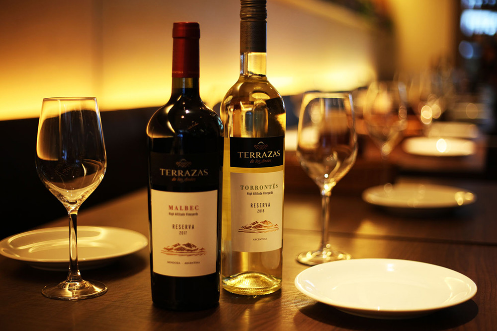 PIZZA SALVATORE CUOMO �r�ܐ��� �X��3