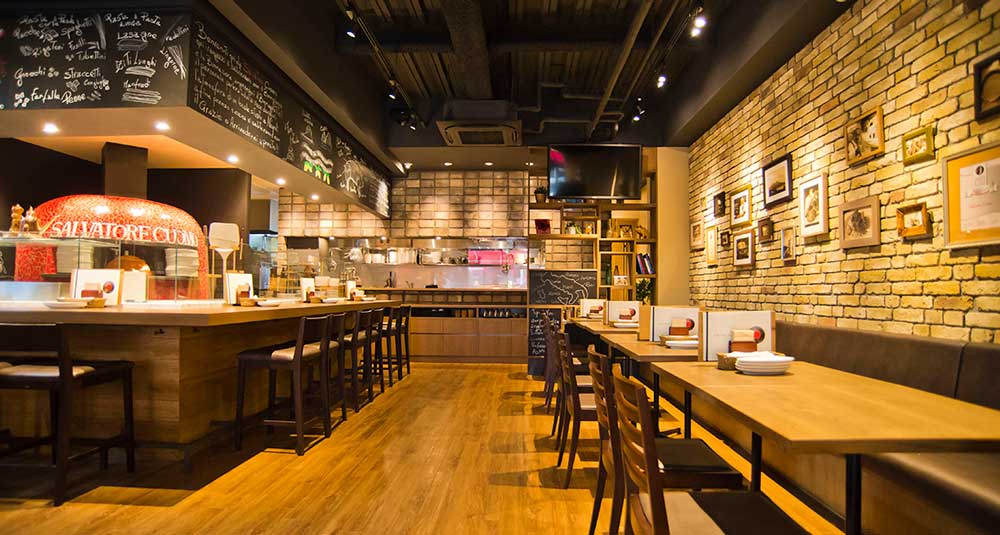 SALVATORE CUOMO & BAR ���c2