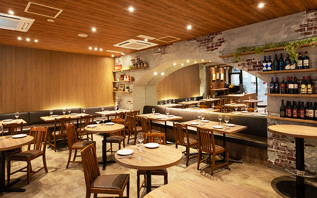 SALVATORE CUOMO & BAR oR