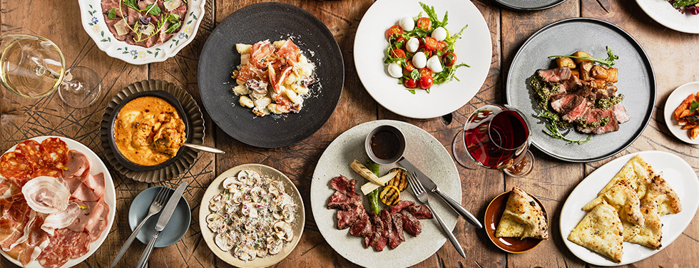 PIZZA SALVATORE CUOMO & BAR Vh